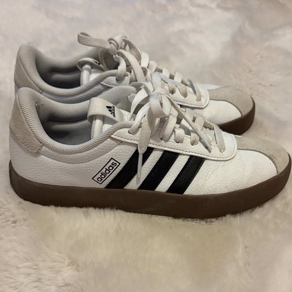 Adidas Women's White and Black Sneakers with Brown Sole